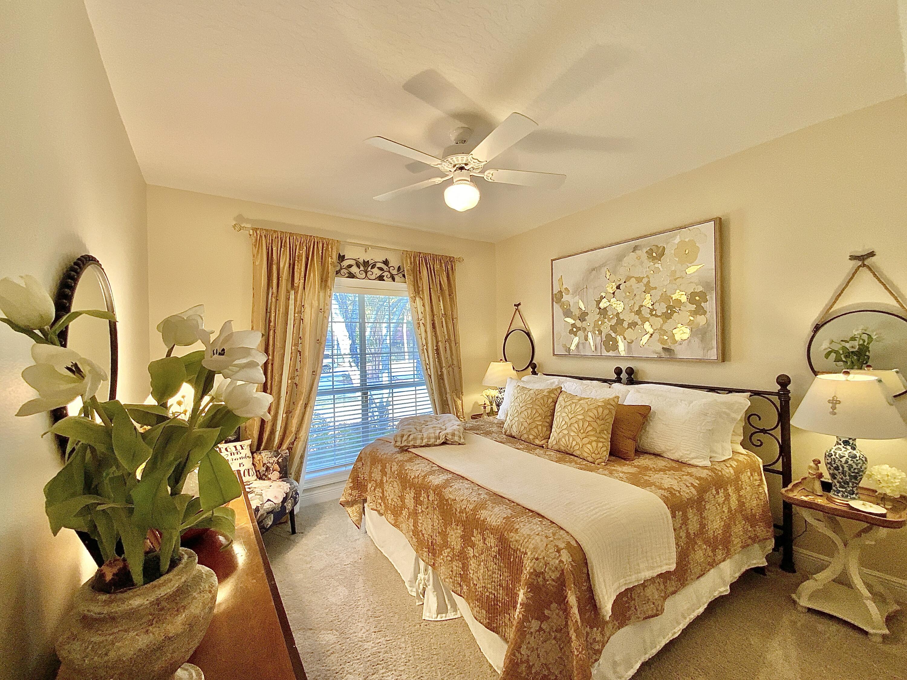 PALM SHORES FIRST ADDN - Residential
