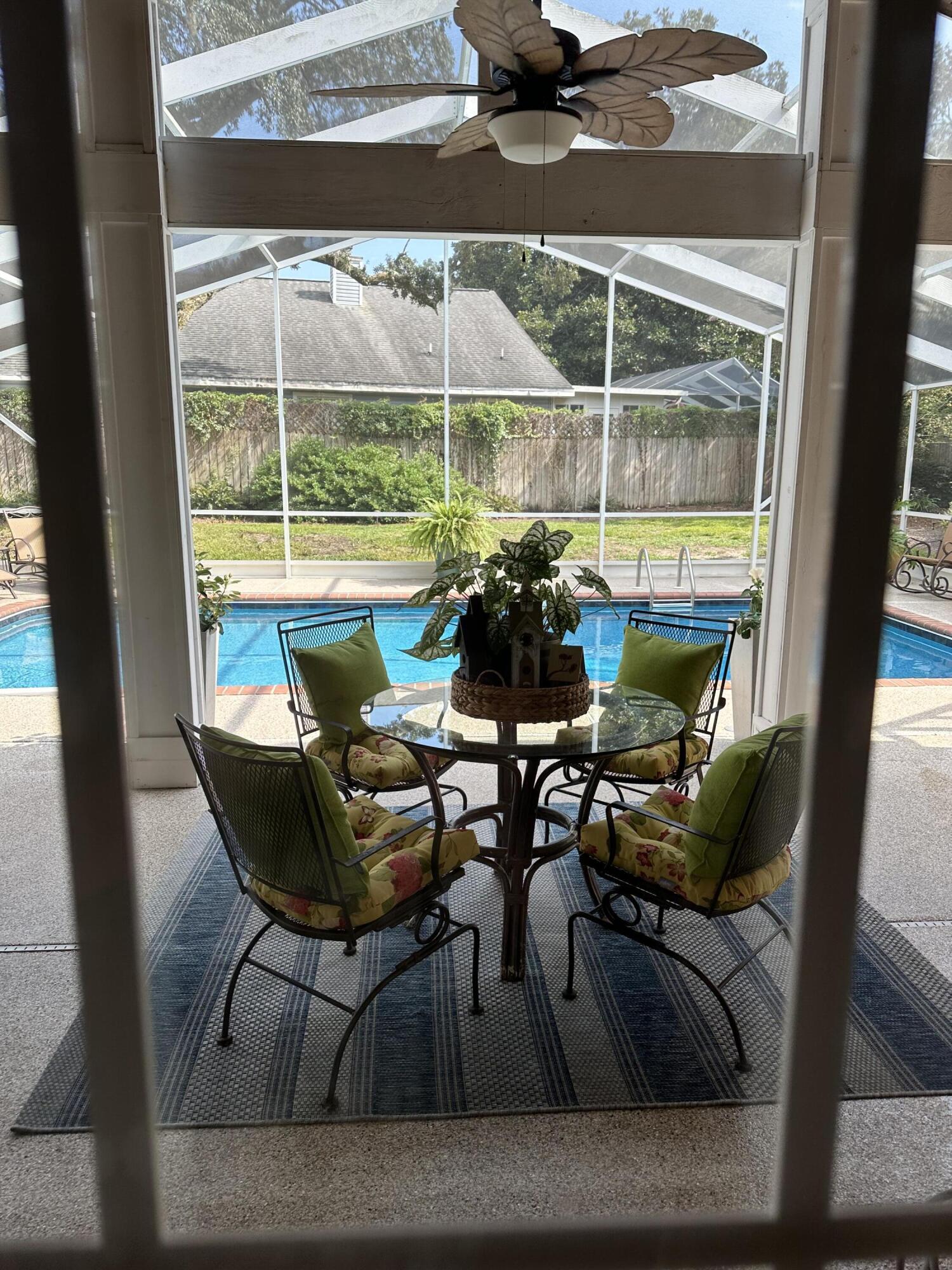 PALM SHORES FIRST ADDN - Residential