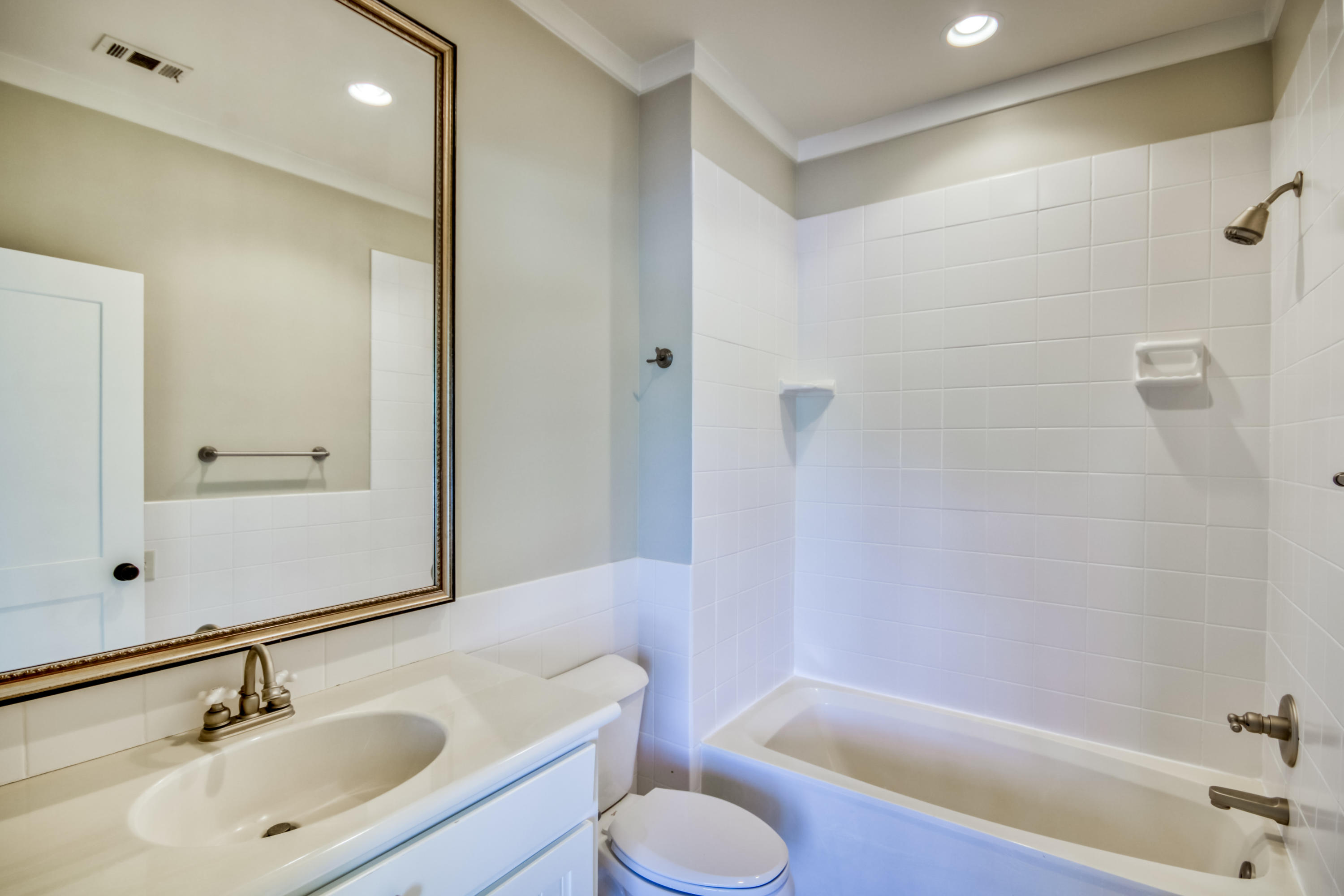 TURQUOISE BEACH 3RD ADDN - Residential