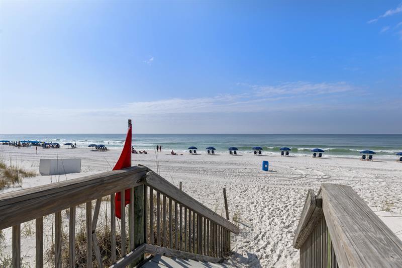 SEAFARER CONDO - Residential