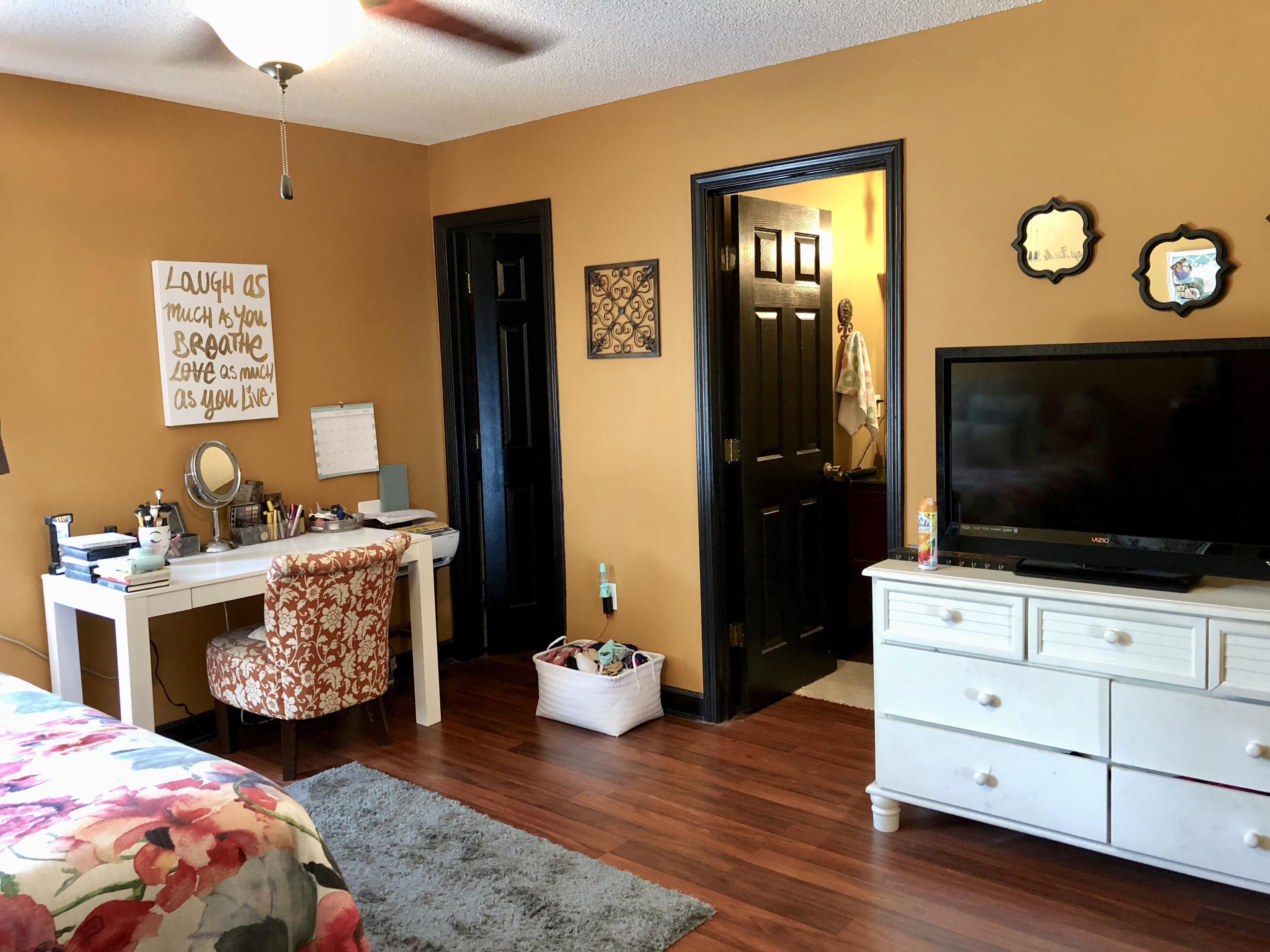 SANDALWOOD MANOR 1ST ADD - Residential