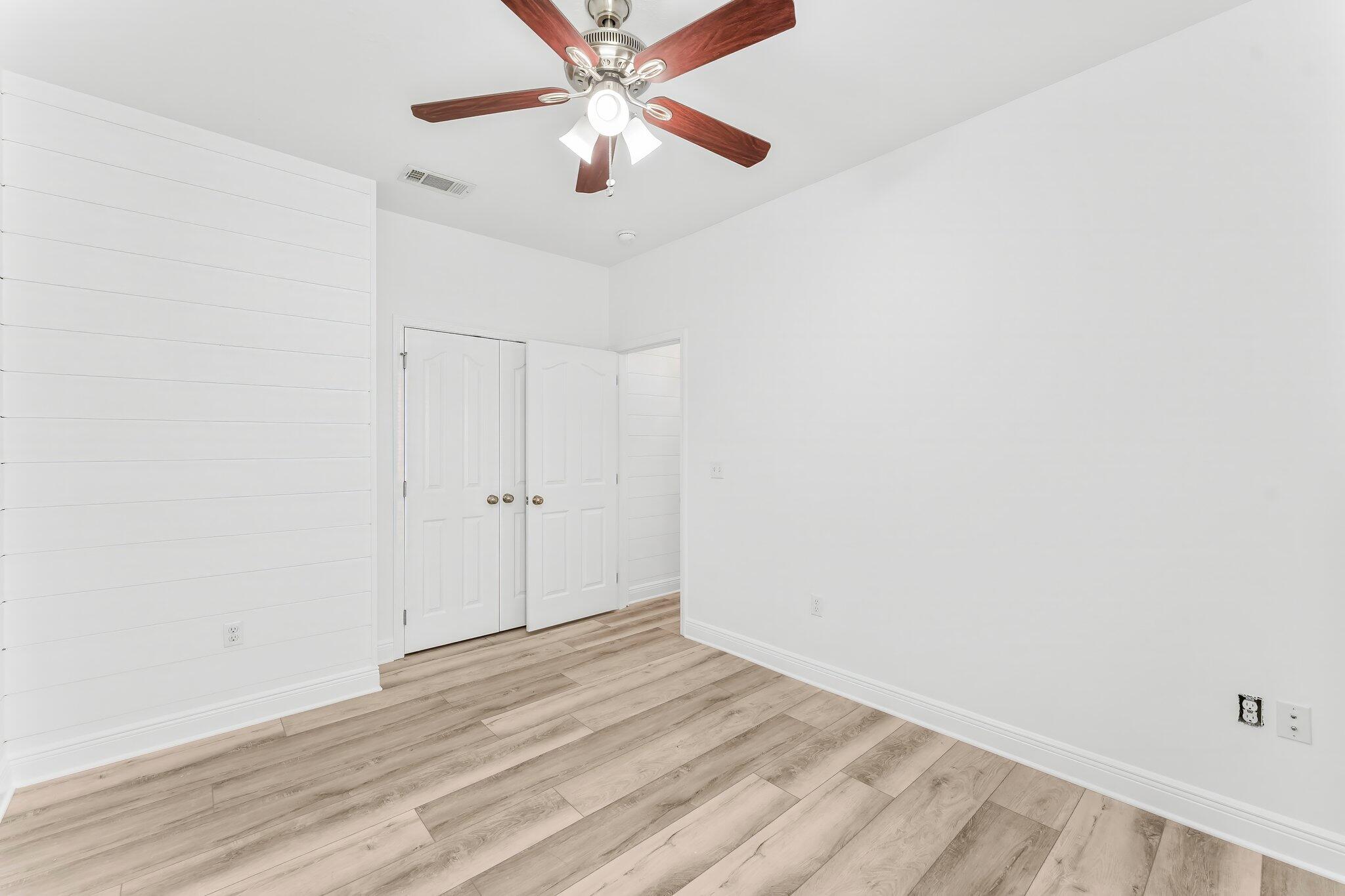 PEACH CREEK PH 1 - Residential Lease