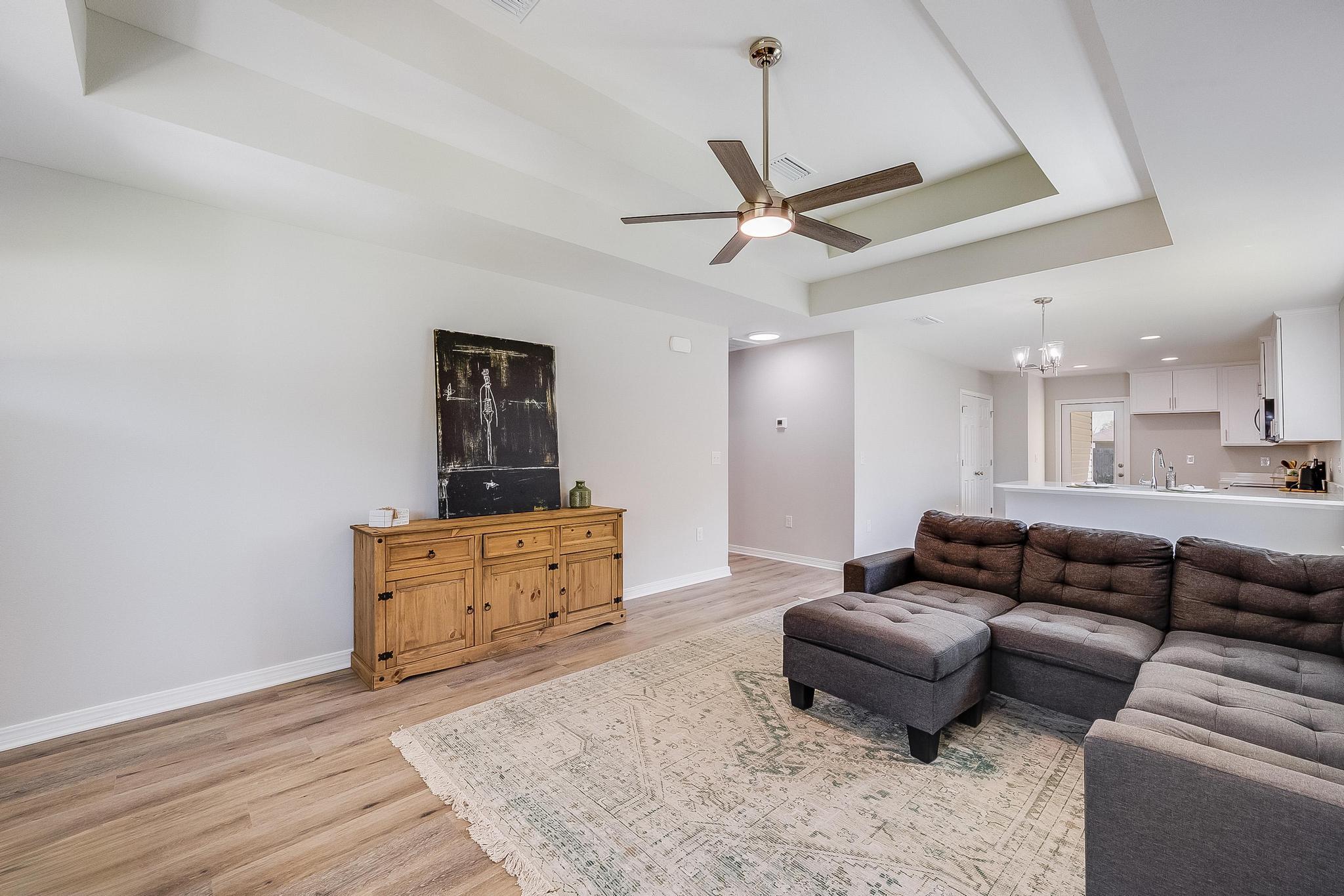 GARDEN CITY - Residential