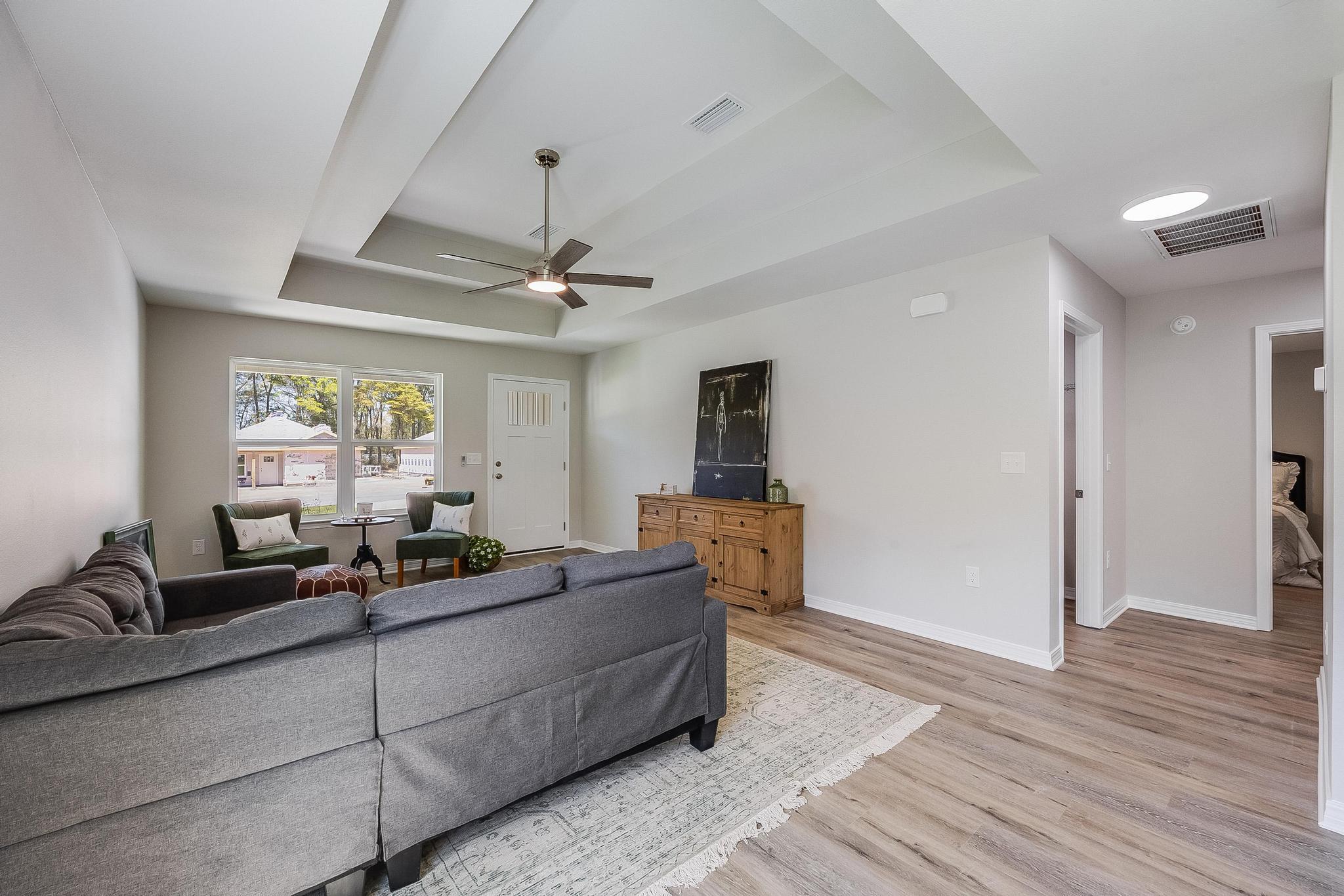 GARDEN CITY - Residential