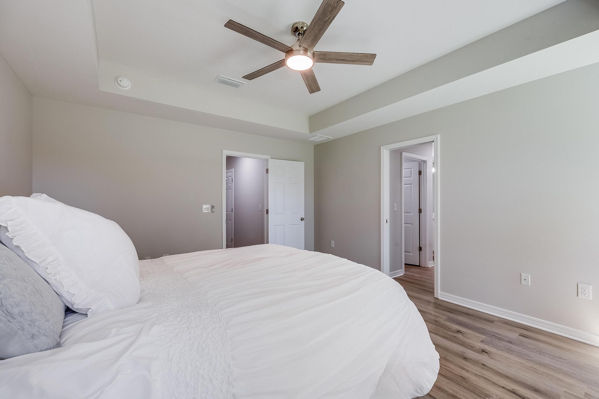 GARDEN CITY - Residential