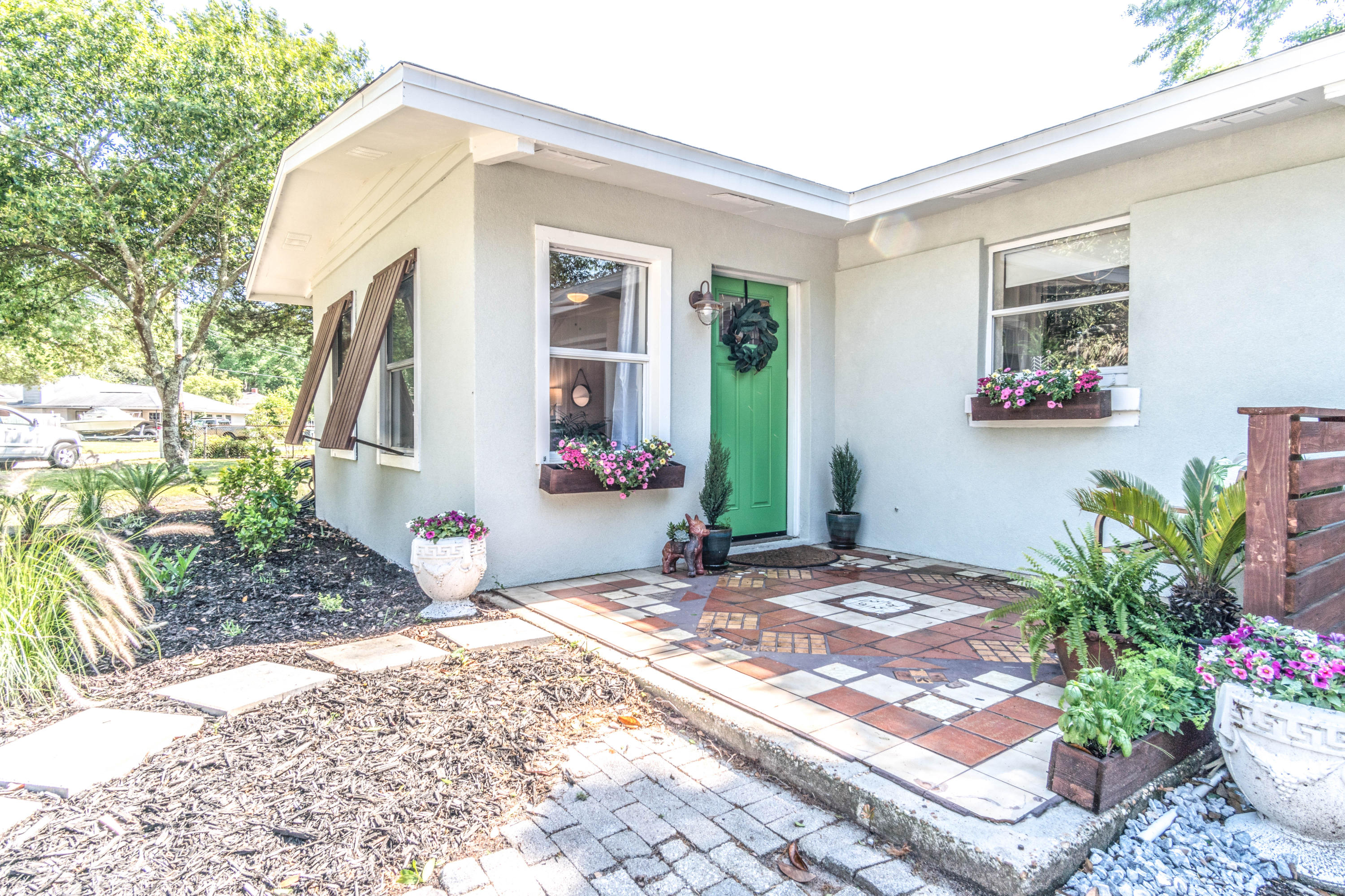 ELLIOTTS POINT RESUB - Residential