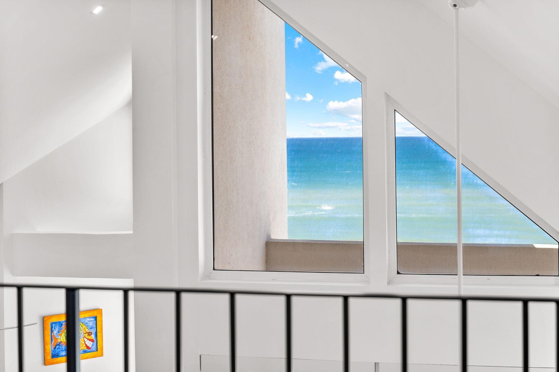 TRANQUILLITY ON THE BEACH - Residential