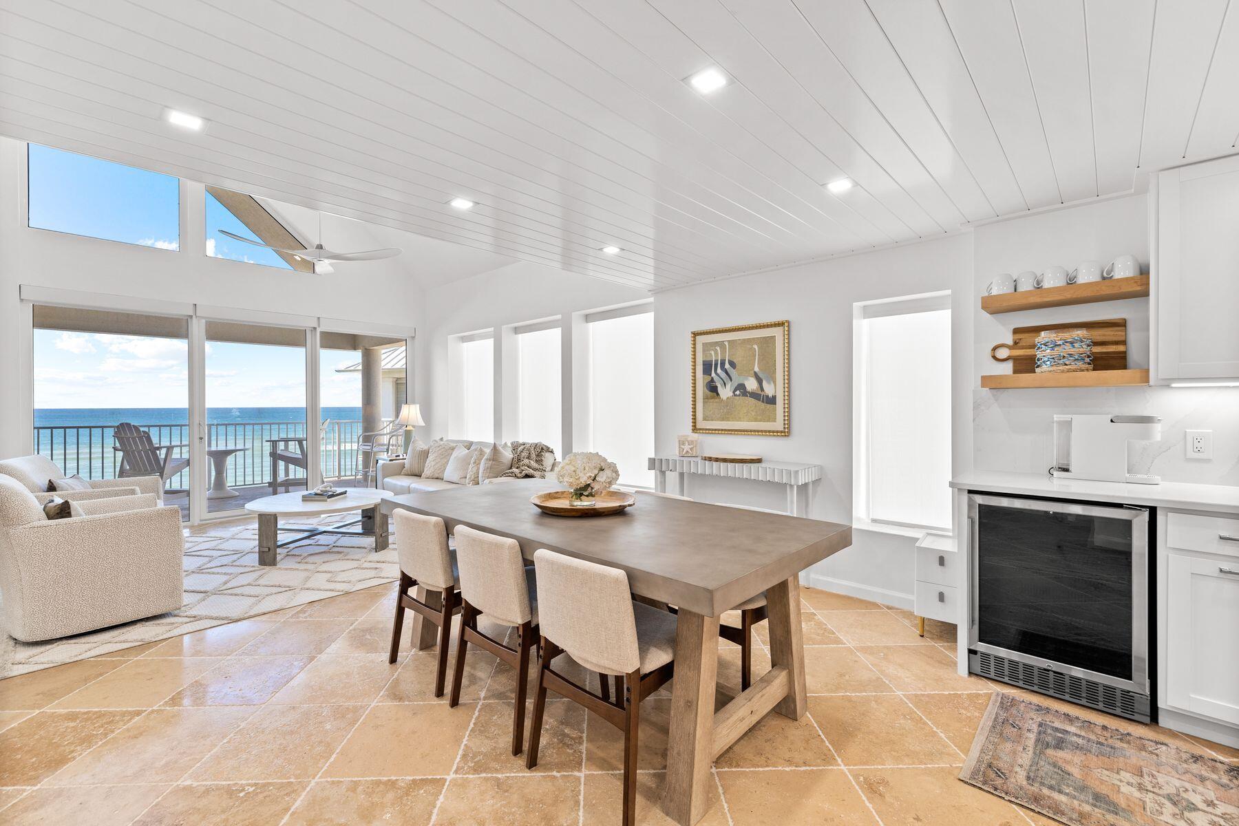 TRANQUILLITY ON THE BEACH - Residential