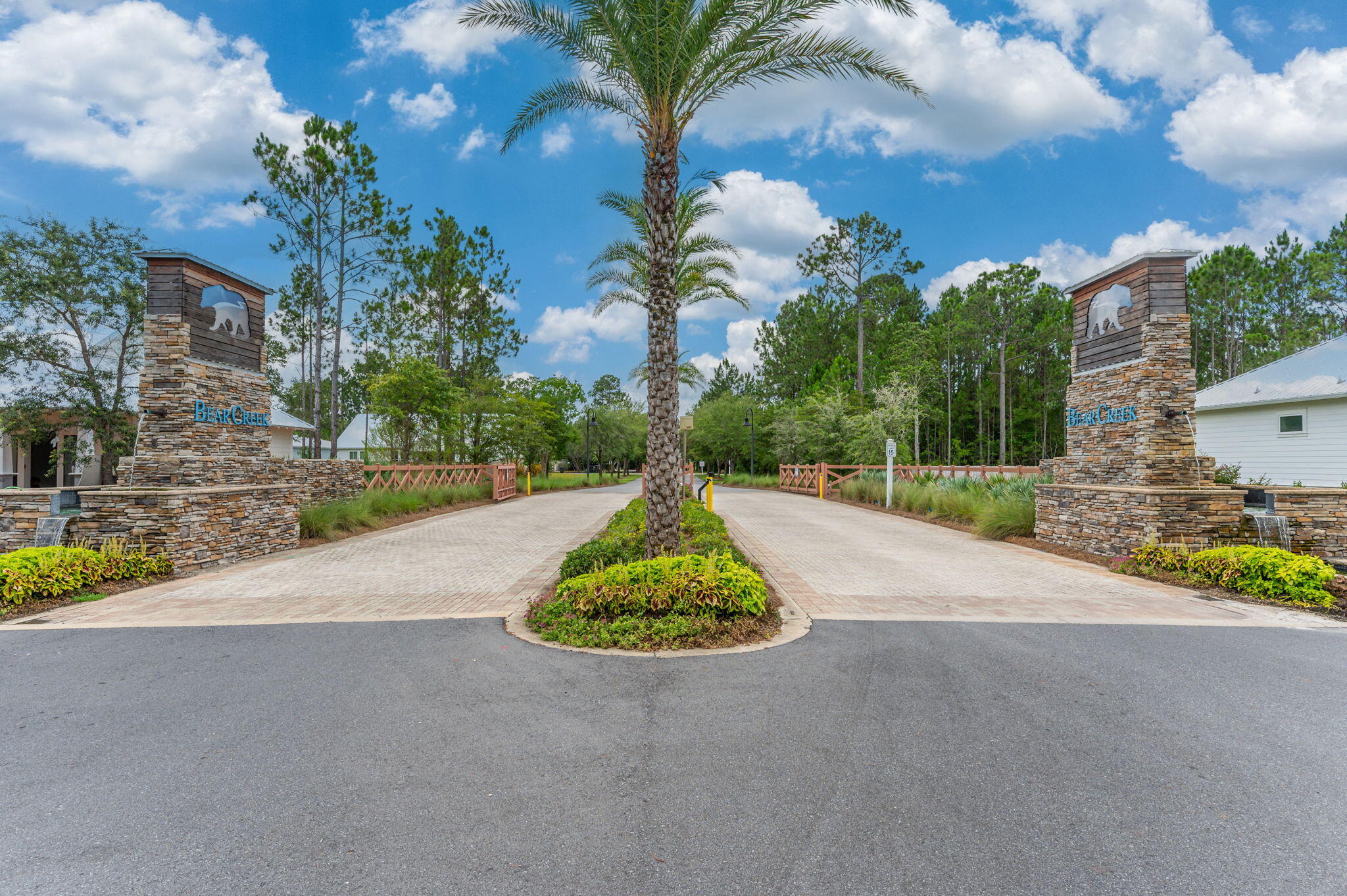 BEAR CREEK COTTAGES - Residential
