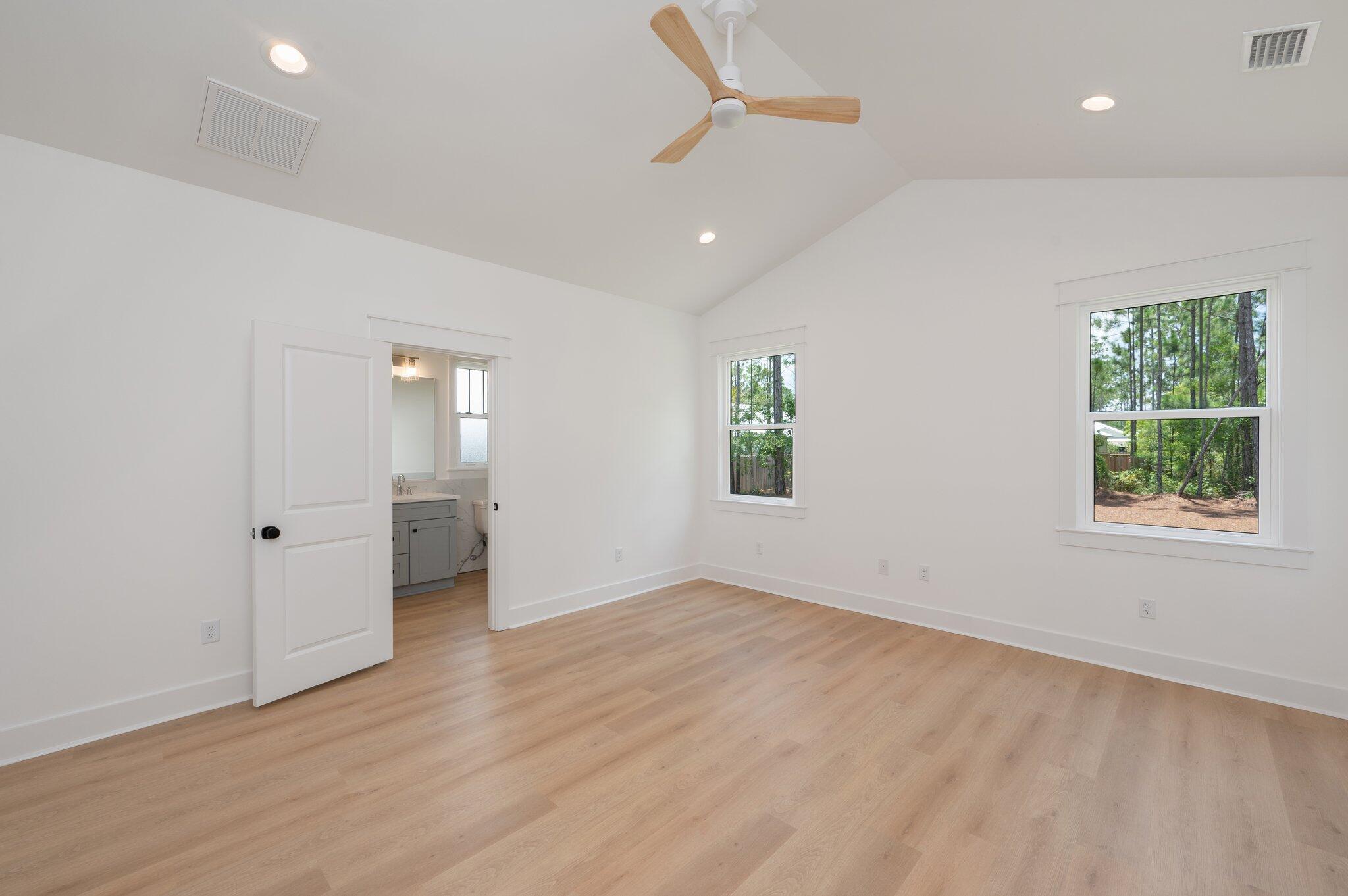 BEAR CREEK COTTAGES - Residential