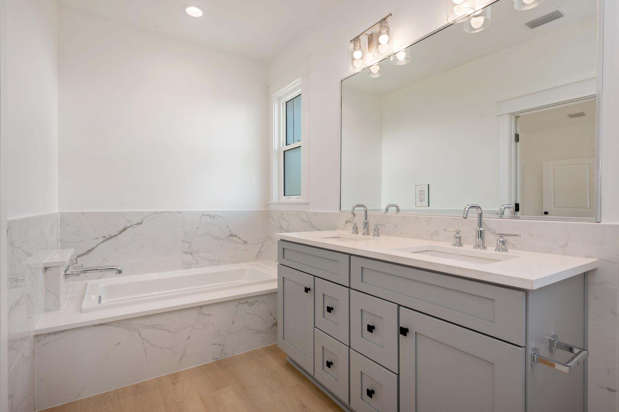 BEAR CREEK COTTAGES - Residential
