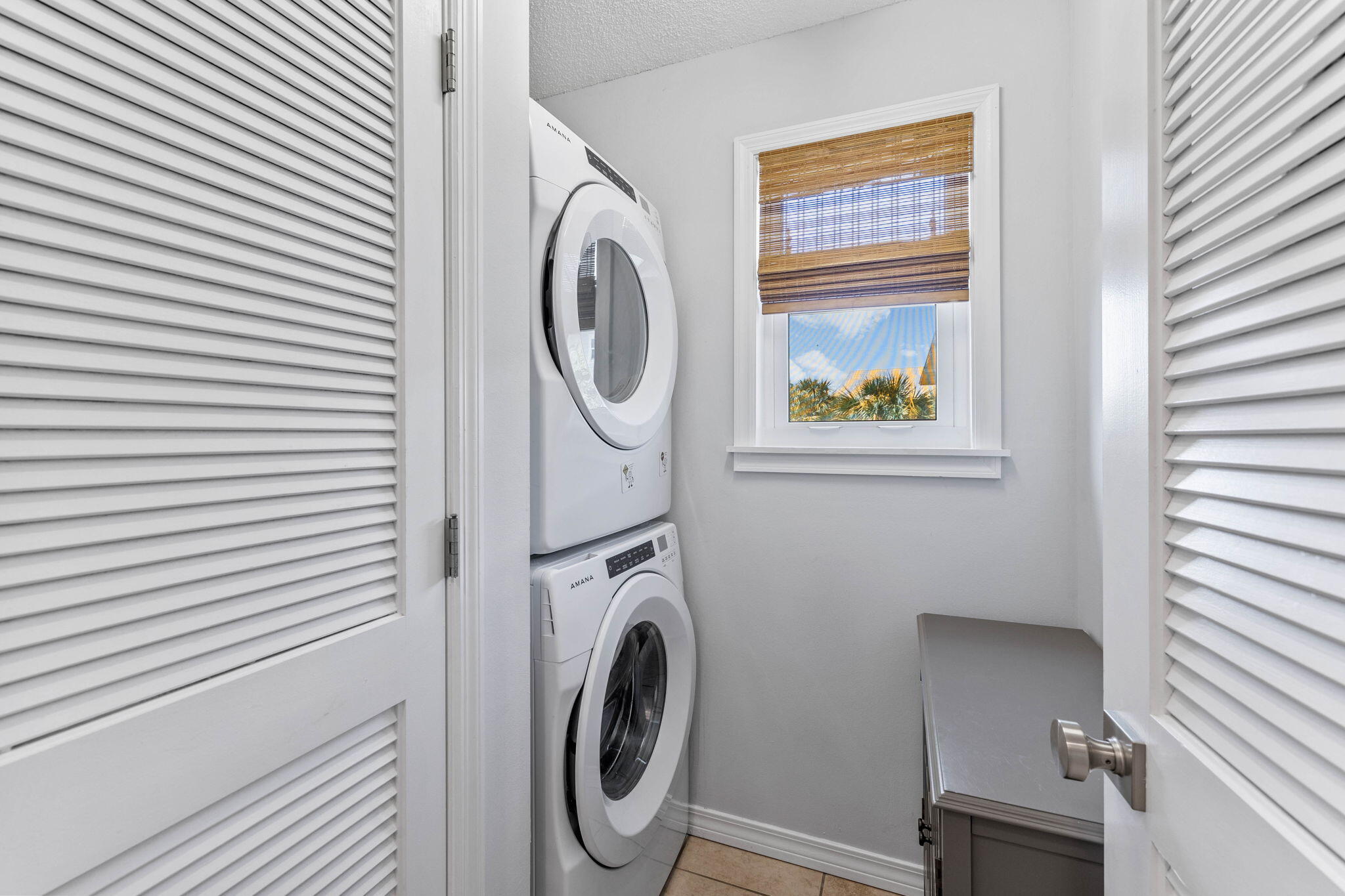 BEACHSIDE VILLAS CONDO - Residential