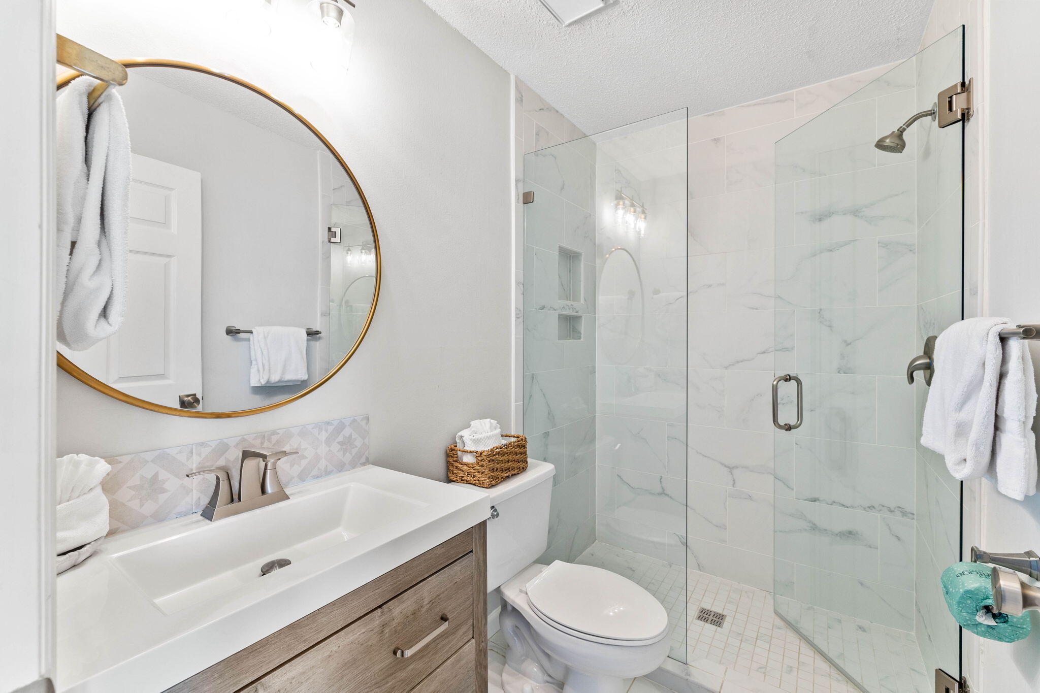 BEACHSIDE VILLAS CONDO - Residential