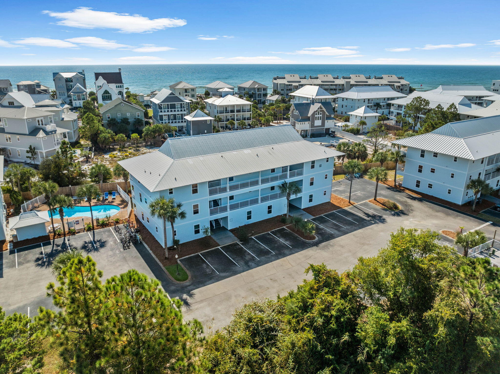BEACHSIDE VILLAS CONDO - Residential
