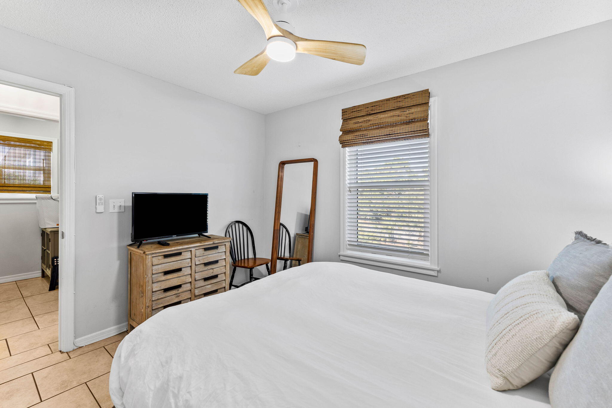 BEACHSIDE VILLAS CONDO - Residential