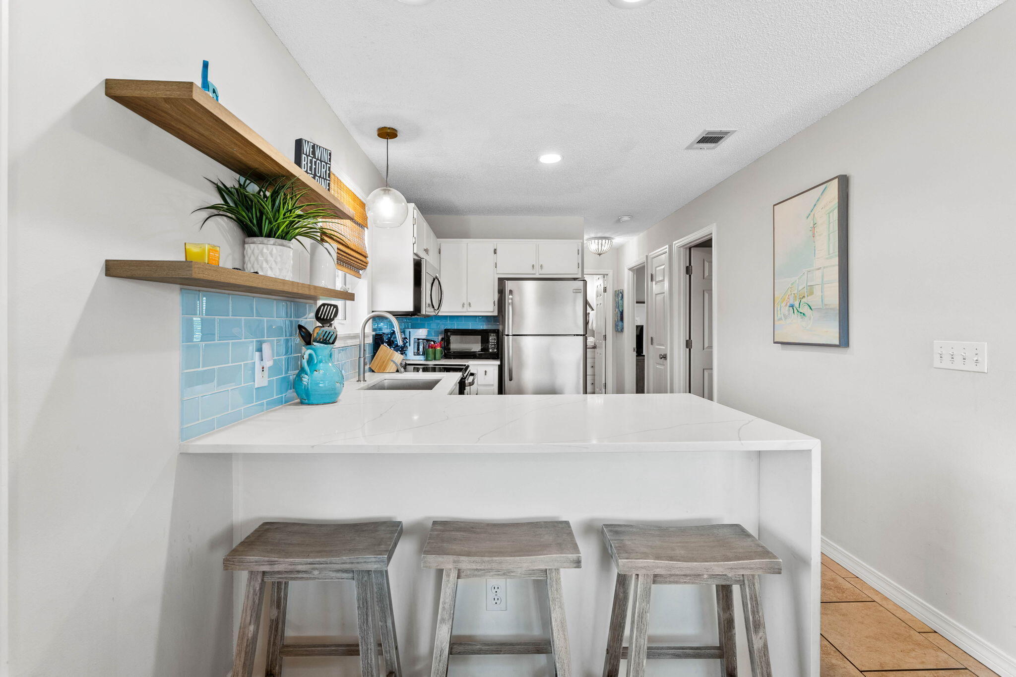 BEACHSIDE VILLAS CONDO - Residential