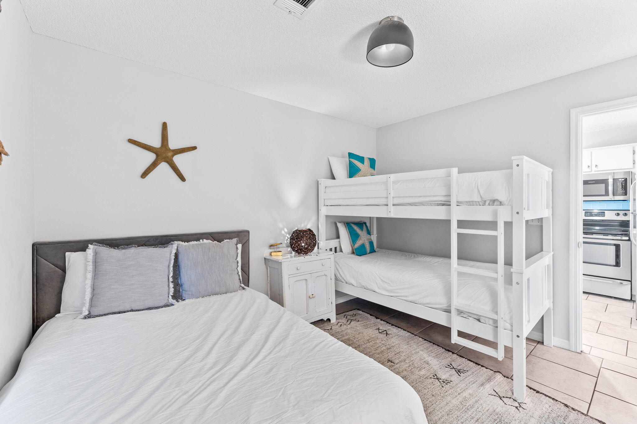 BEACHSIDE VILLAS CONDO - Residential