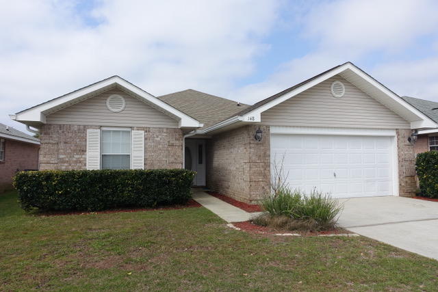 PARADISE RETREAT - Residential Lease