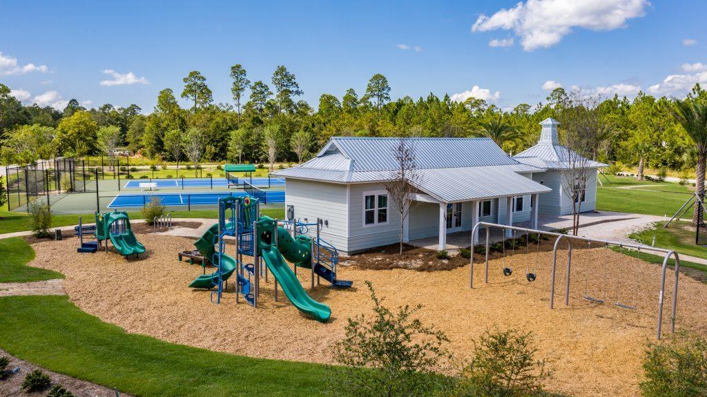 BEAR CREEK - Residential