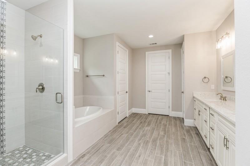 BEAR CREEK - Residential