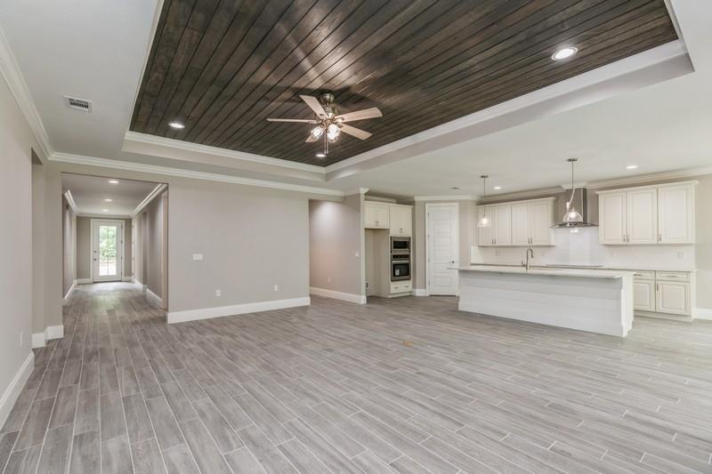 BEAR CREEK - Residential