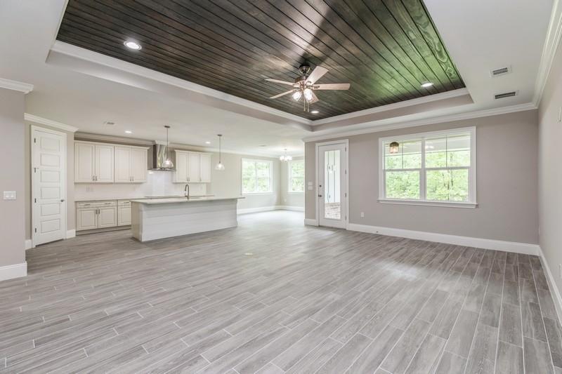 BEAR CREEK - Residential