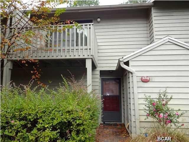 The Cassine Garden Community is located in the heart of Seagrove Beach just a short stroll from the Beach and offers 2 swimming pools, 2 tennis courts, a fishing pond, basketball hoop, nature trails and foot bridge to gazebo for family BBQ'S. The serene wooded setting offers a peaceful, relaxing Florida lifestyle. This spacious townhome is ideally located in the heart of Seagrove Beach just minutes from the Beach and convenient to Hwy 30A's Bike path, restaurants, Seaside and golfing.