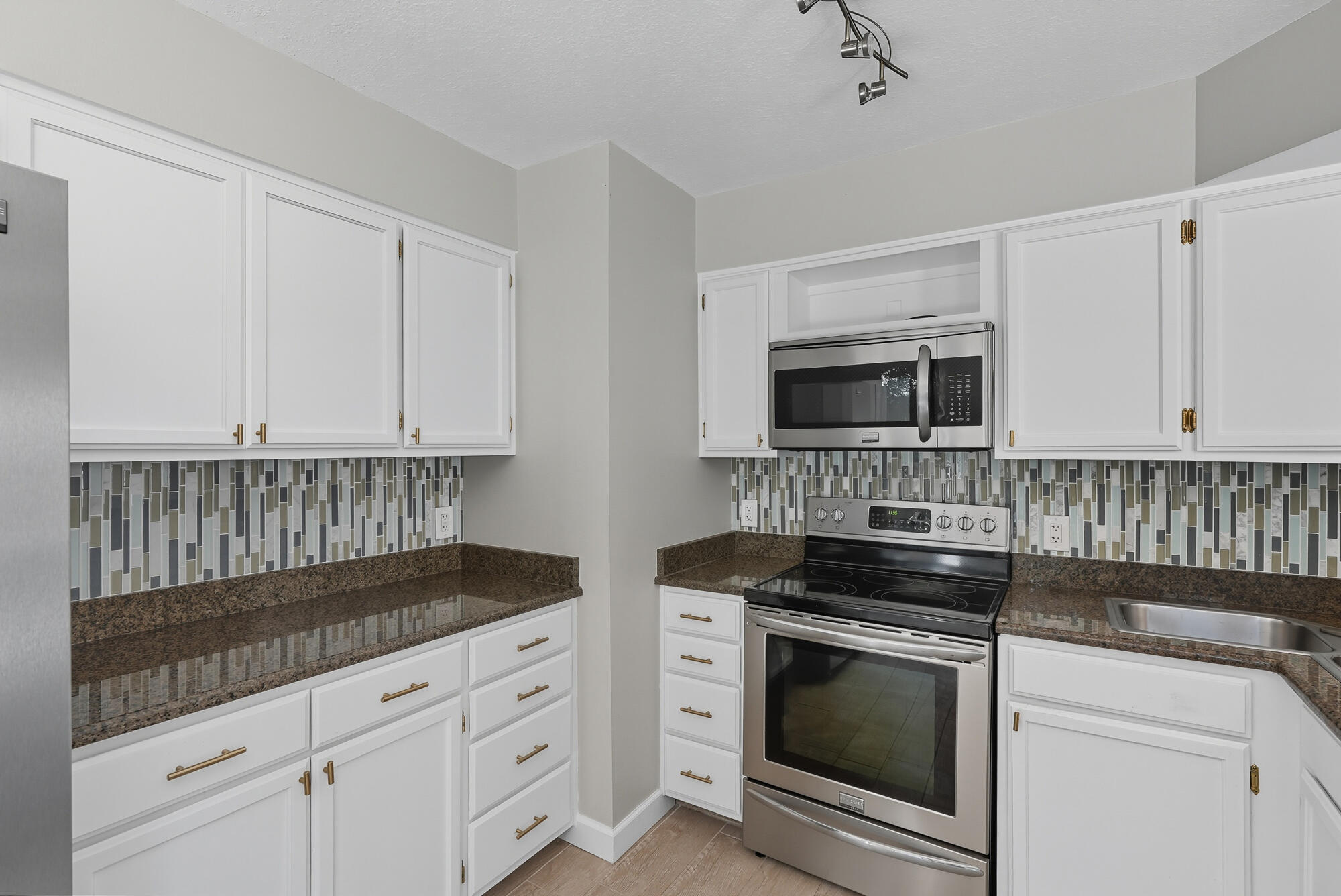 RUSHLIN PARK S/D PH 2 - Residential