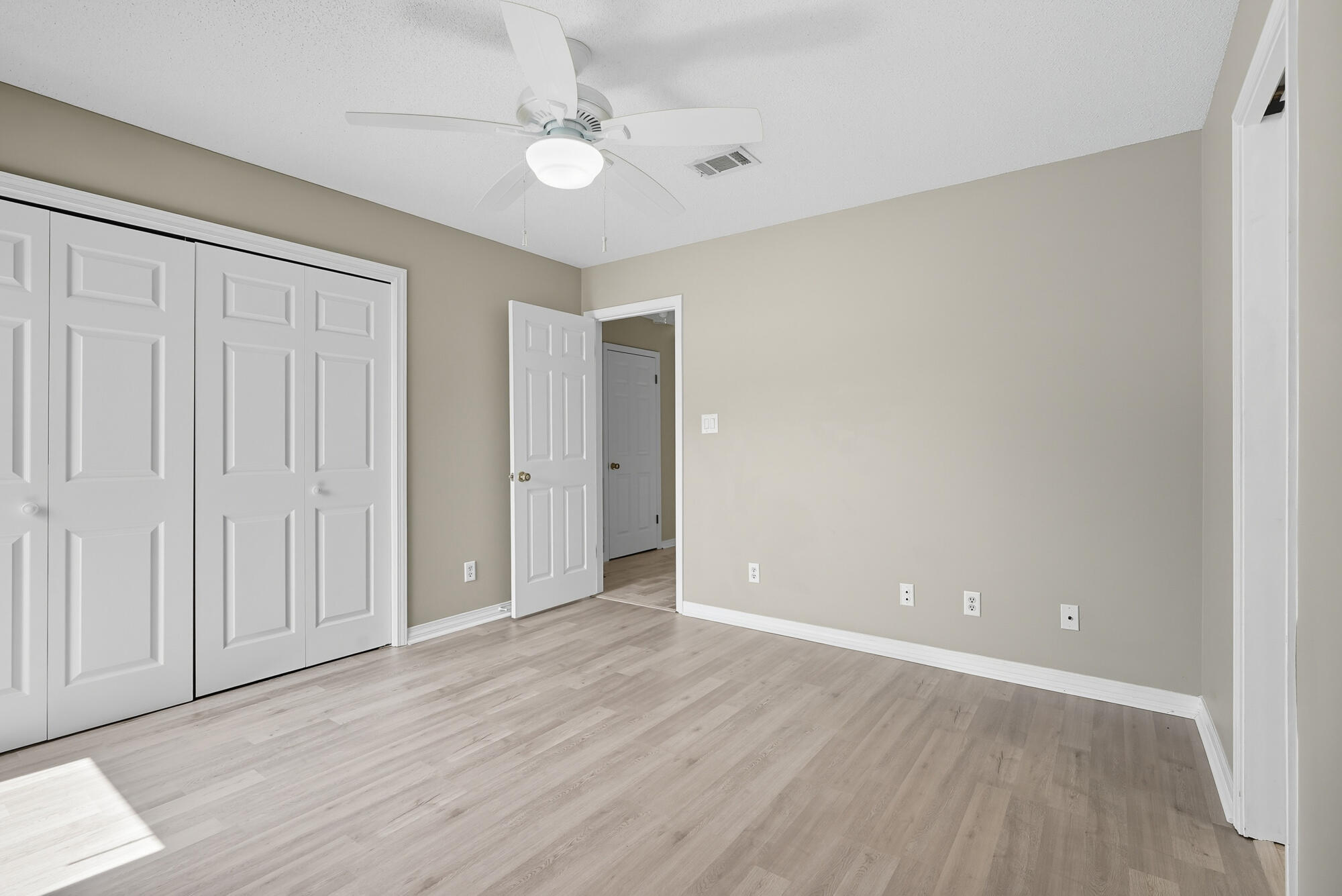 RUSHLIN PARK S/D PH 2 - Residential