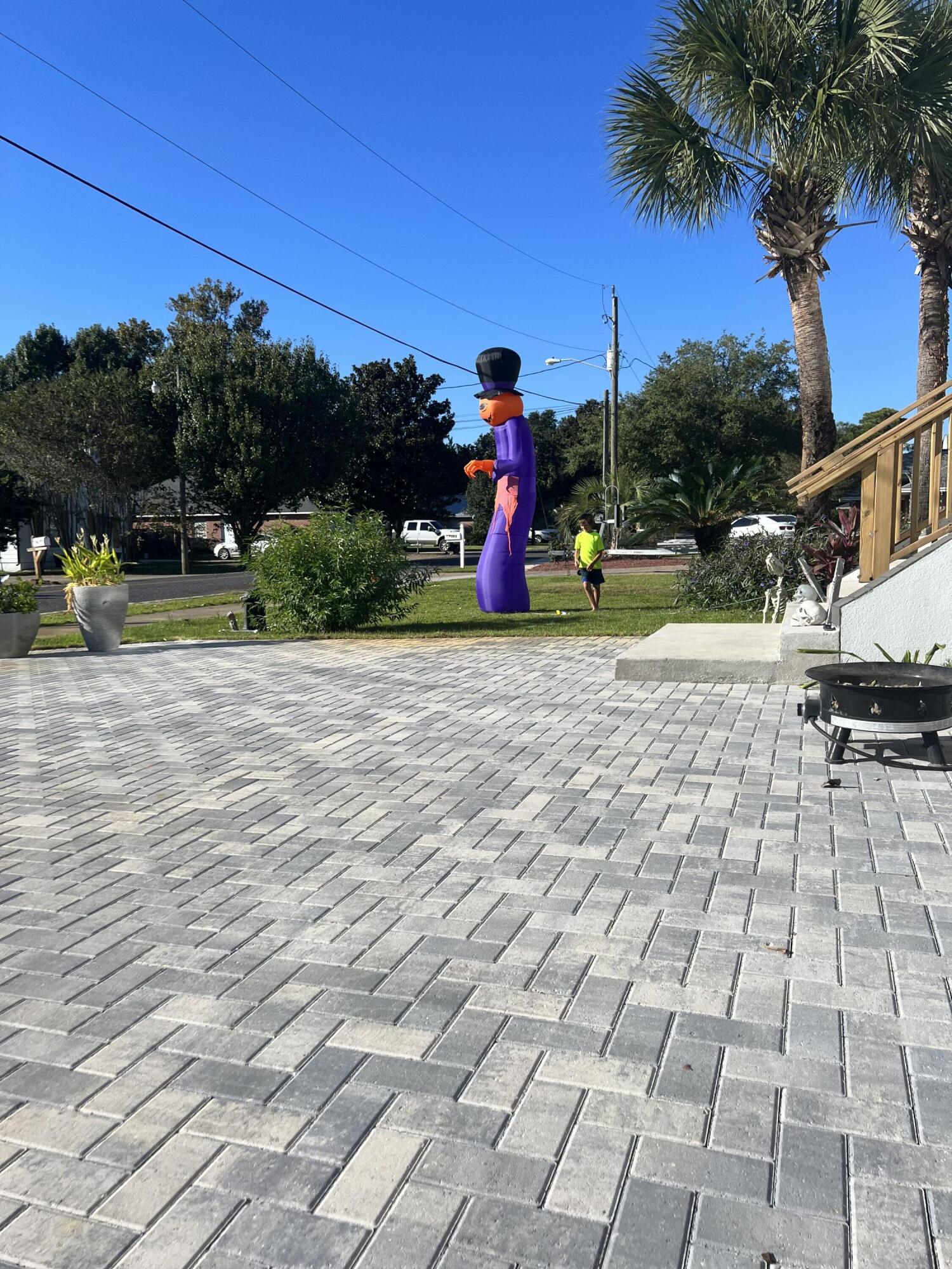 BAYVIEW MANOR 1ST ADD LOT 8 BLK A - Residential Lease