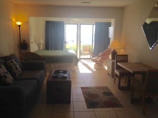 BAY VILLAS - Residential