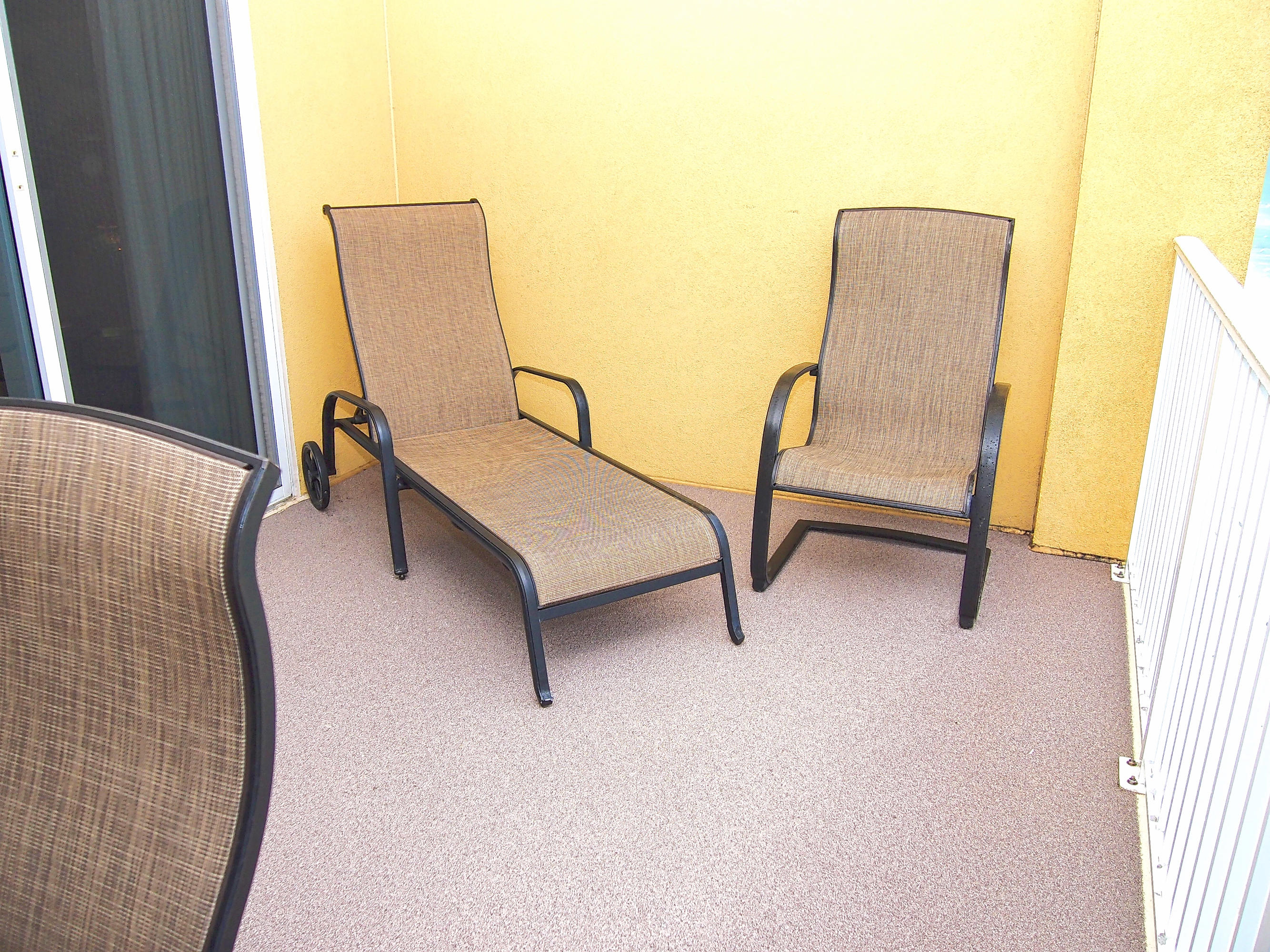 TROPIC WINDS - Residential