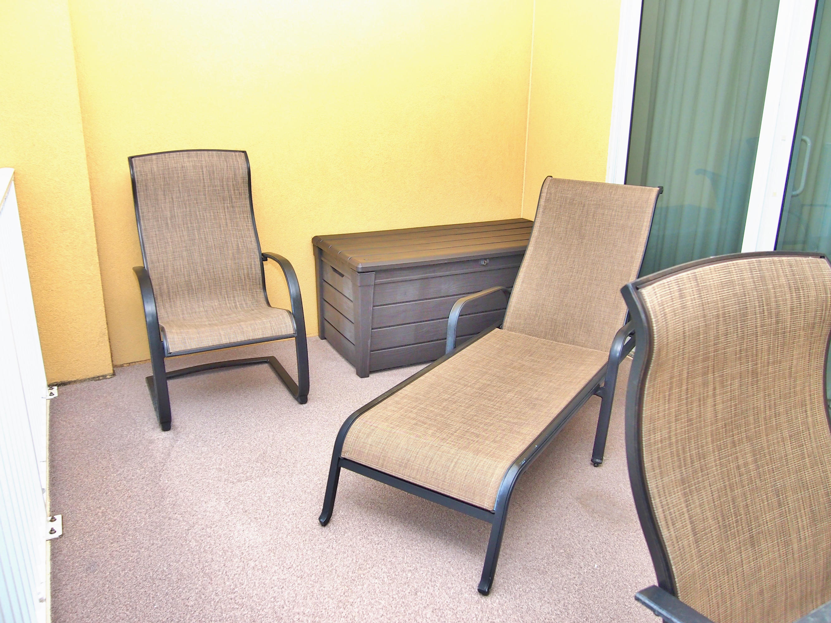 TROPIC WINDS - Residential