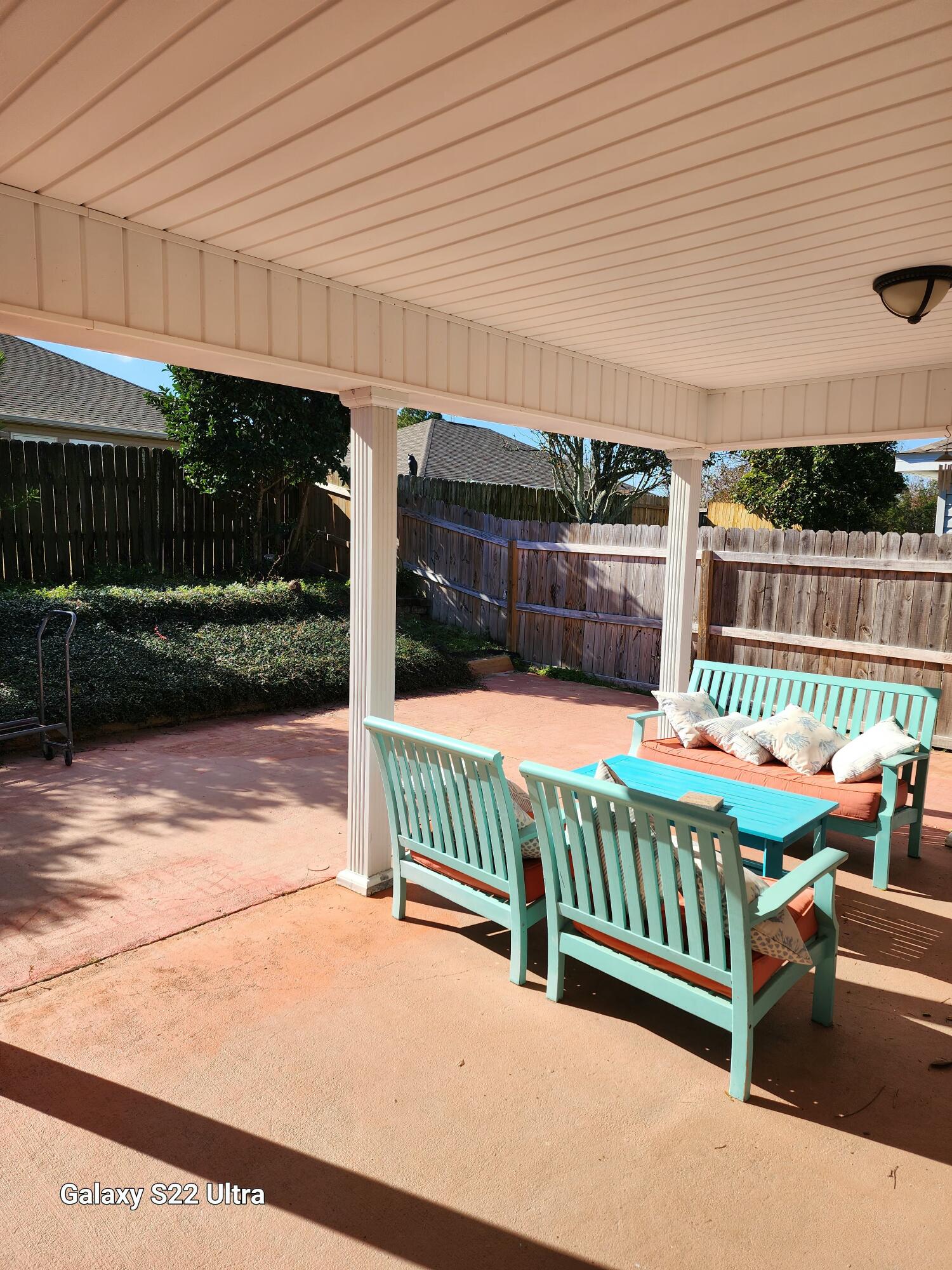 SHADOW LAKES - Residential