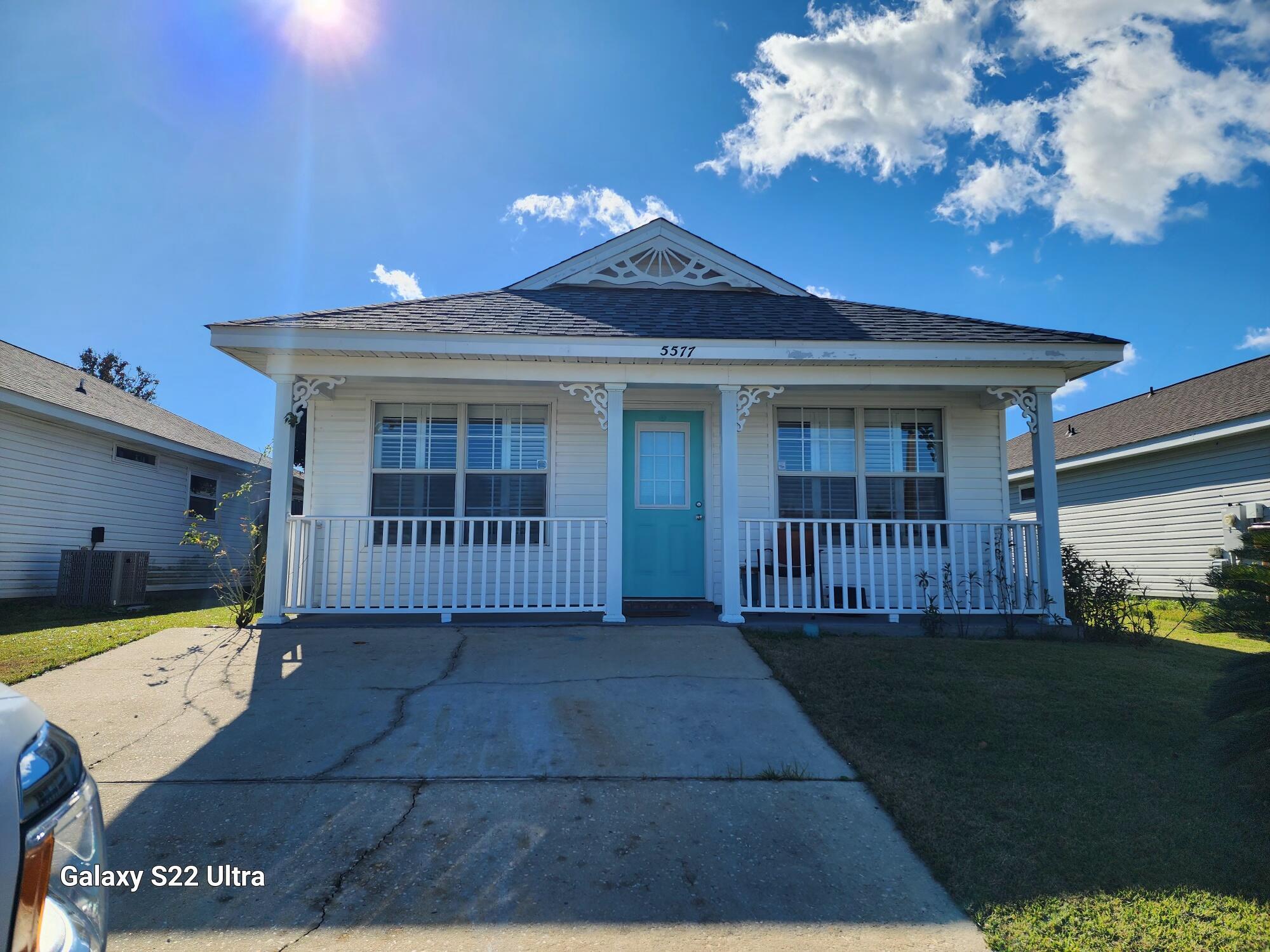 Beautiful newly painted home in Shadow lakes SD. Three-bedroom 2 bath home near new High School being built, as well as beach, shopping etc. Great community with sidewalks playground and picnic area. Bamboo flooring and tile, french doors leading to covered patio.