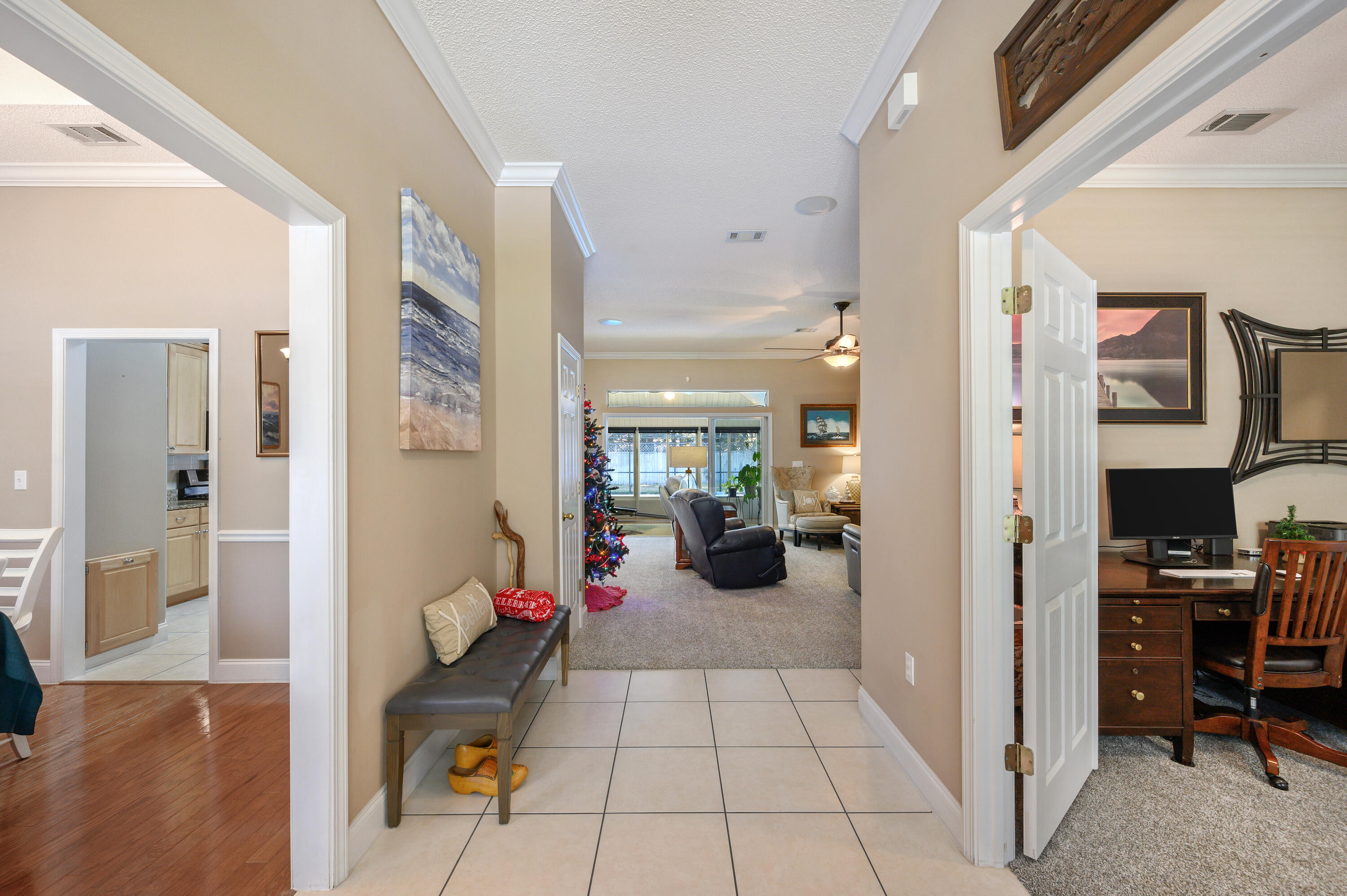 BAYSHORE PLACE PH 1 - Residential