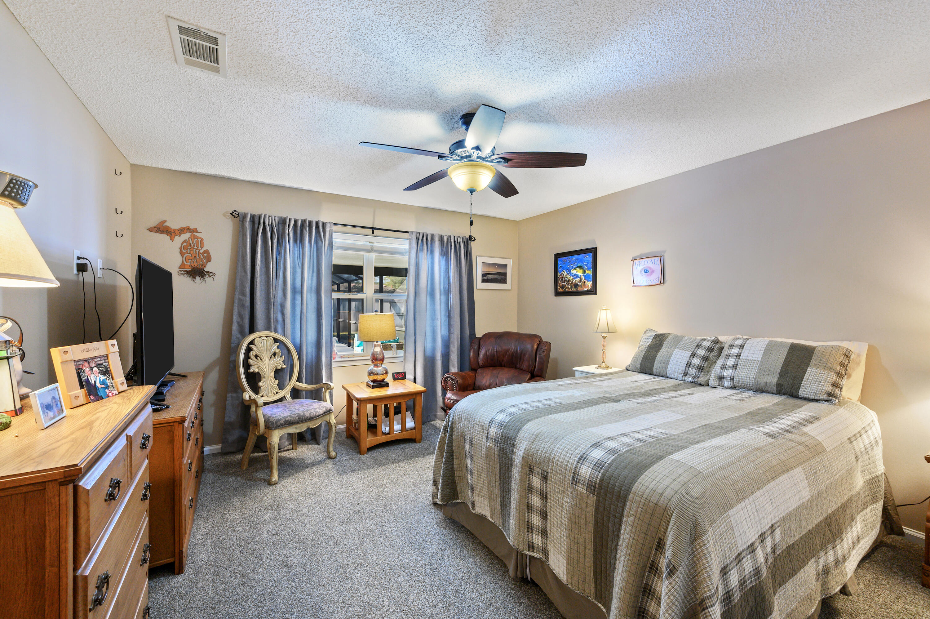 BAYSHORE PLACE PH 1 - Residential