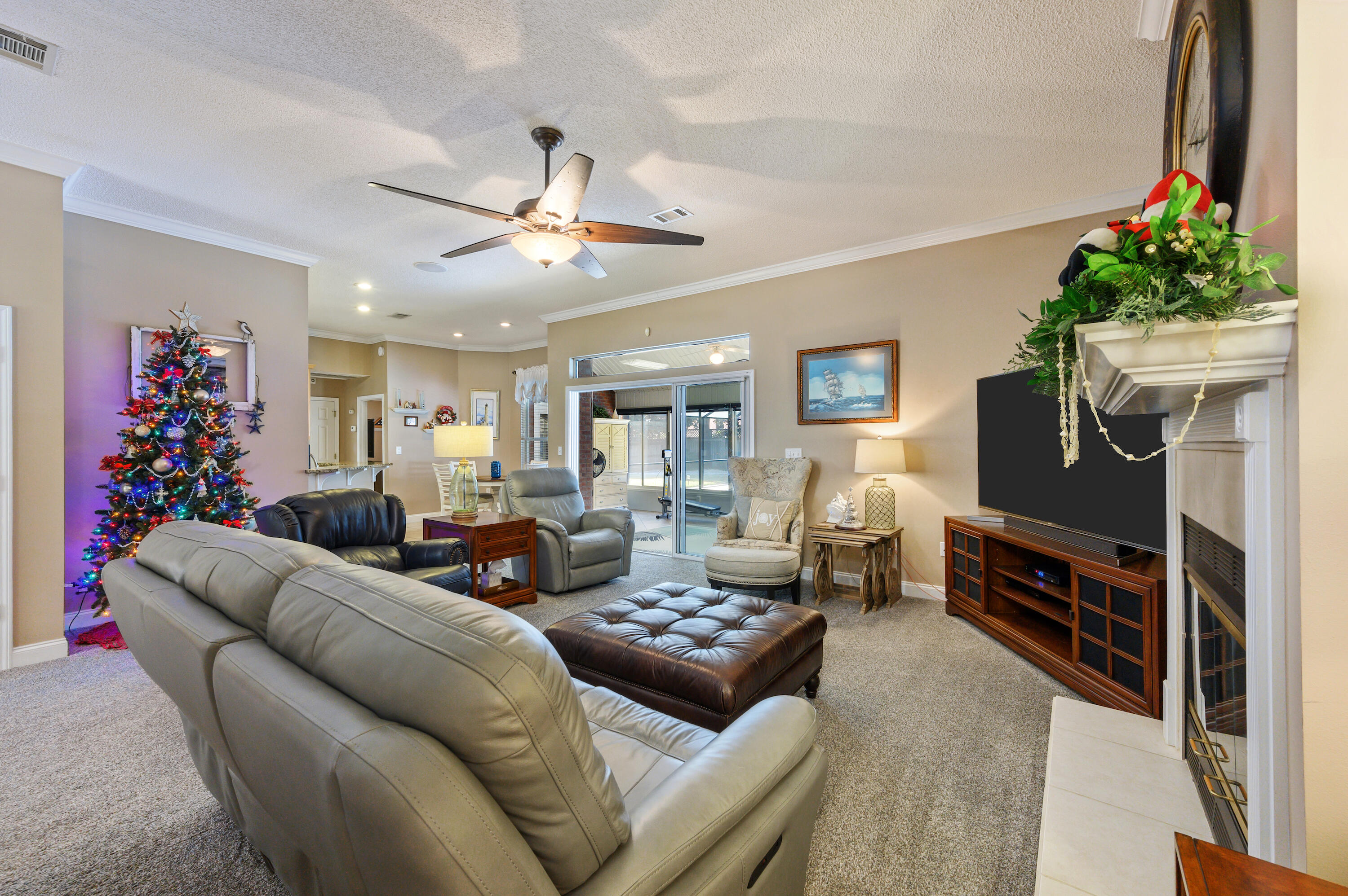 BAYSHORE PLACE PH 1 - Residential