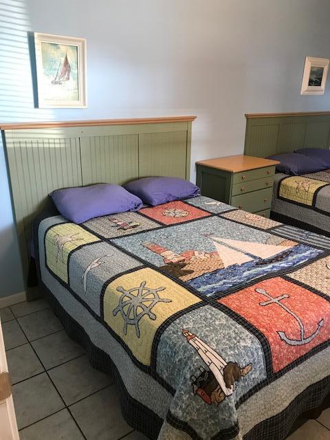 LAGUNA BEACH - Residential