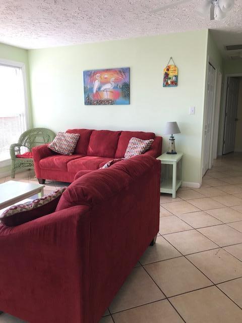 LAGUNA BEACH - Residential