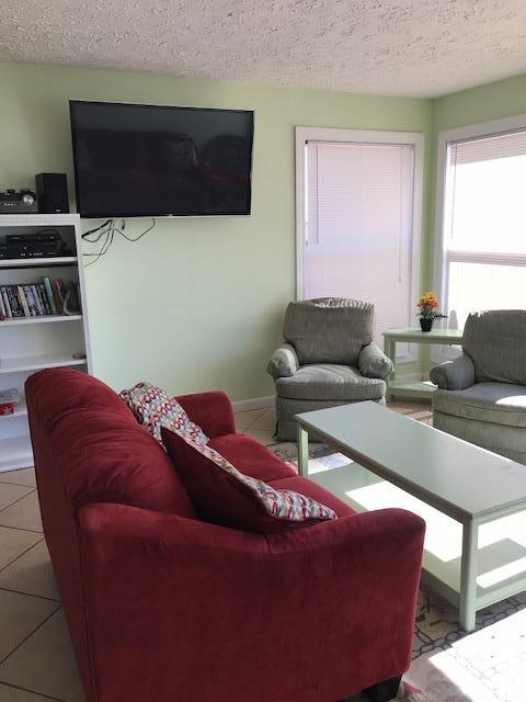 LAGUNA BEACH - Residential