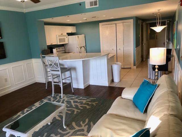 STERLING SHORES - Residential