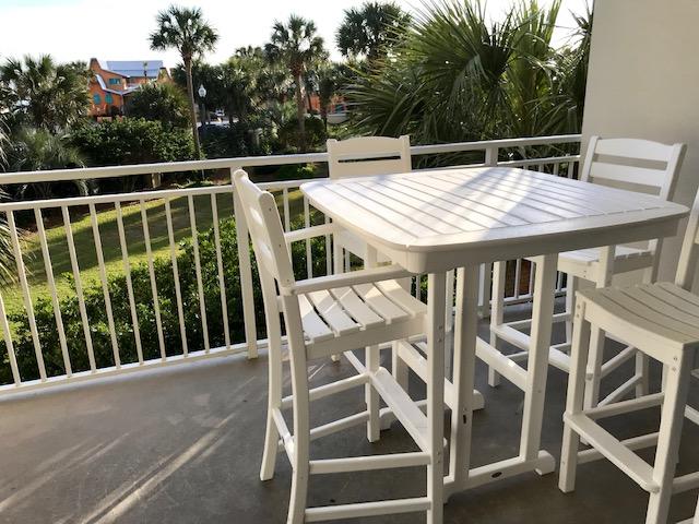 STERLING SHORES - Residential