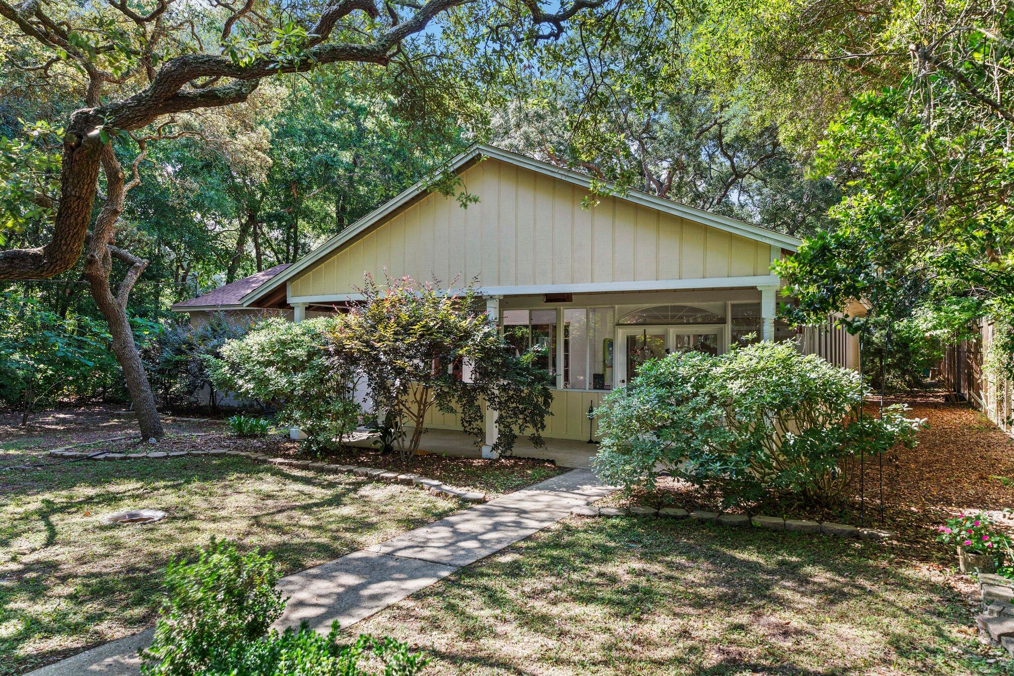 BELLA VISTA HEIGHTS - Residential