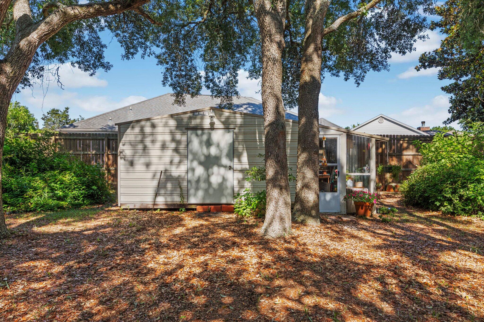 BELLA VISTA HEIGHTS - Residential