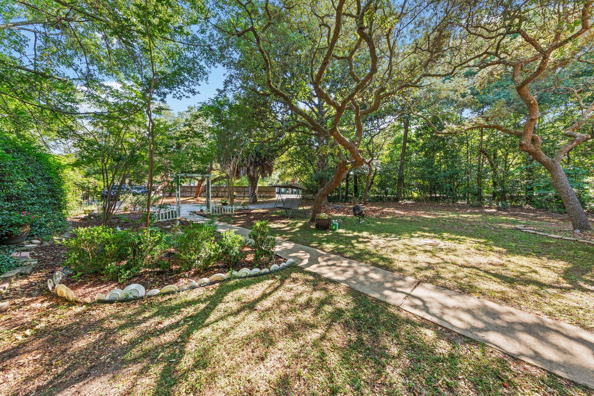 BELLA VISTA HEIGHTS - Residential