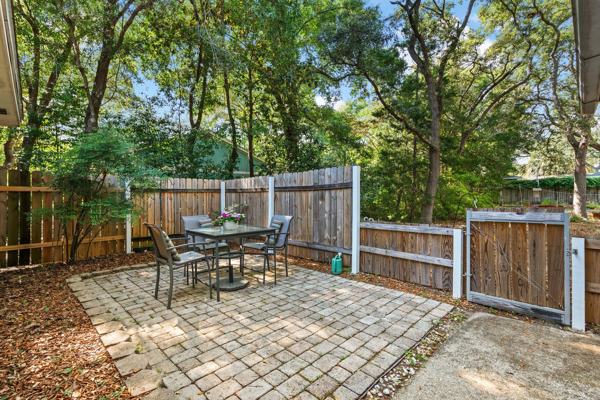 BELLA VISTA HEIGHTS - Residential
