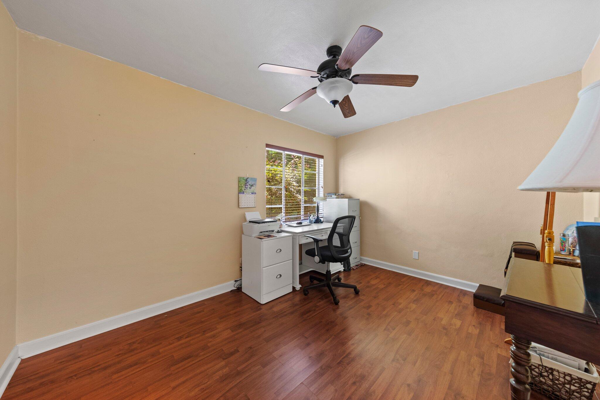BELLA VISTA HEIGHTS - Residential