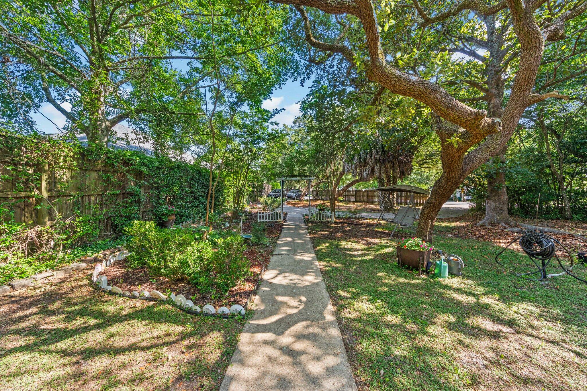 BELLA VISTA HEIGHTS - Residential