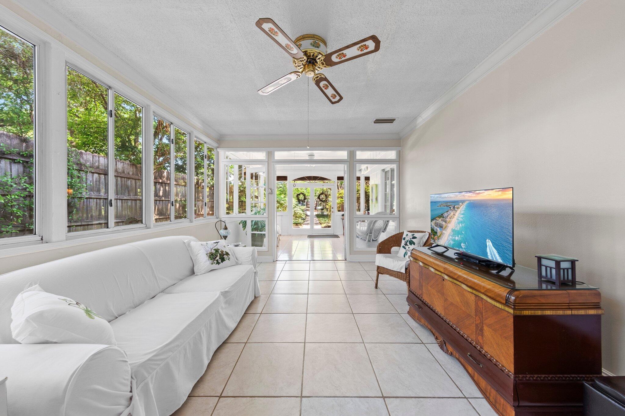 BELLA VISTA HEIGHTS - Residential